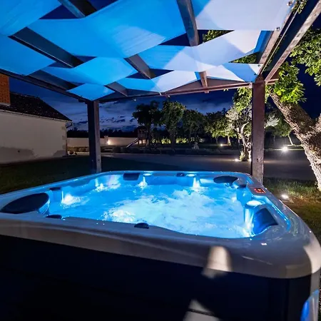 Casa Di Nikola Slivnica