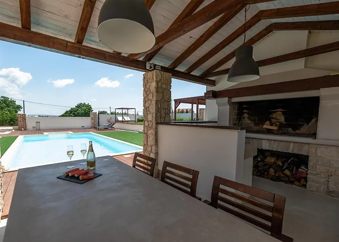 Casa Di Nikola Villa *