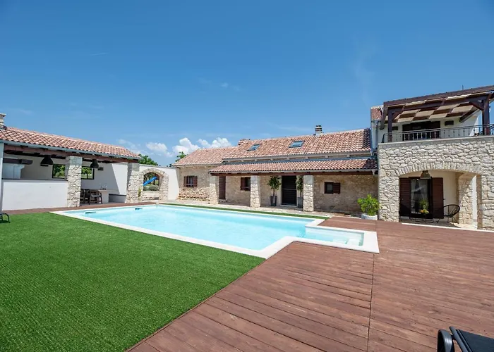 Casa Di Nikola Villa