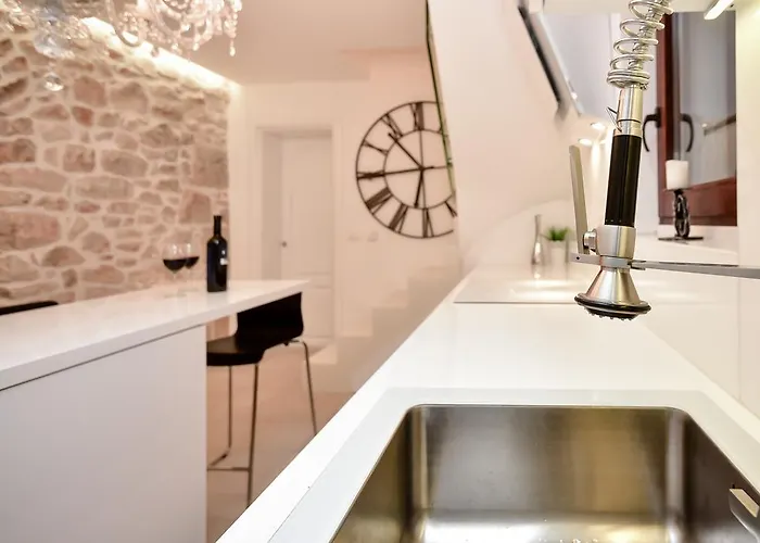 Casa Di Nikola Villa